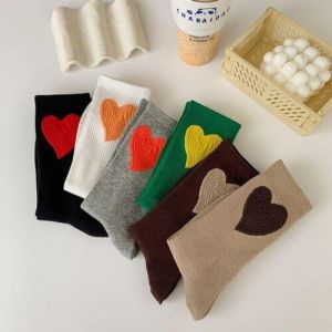 Silan Online Shop גרביים ונעלי בית Socks Pairs Womens Winter Autumn Warm Cotton casual Solid Color Love Heart Socks